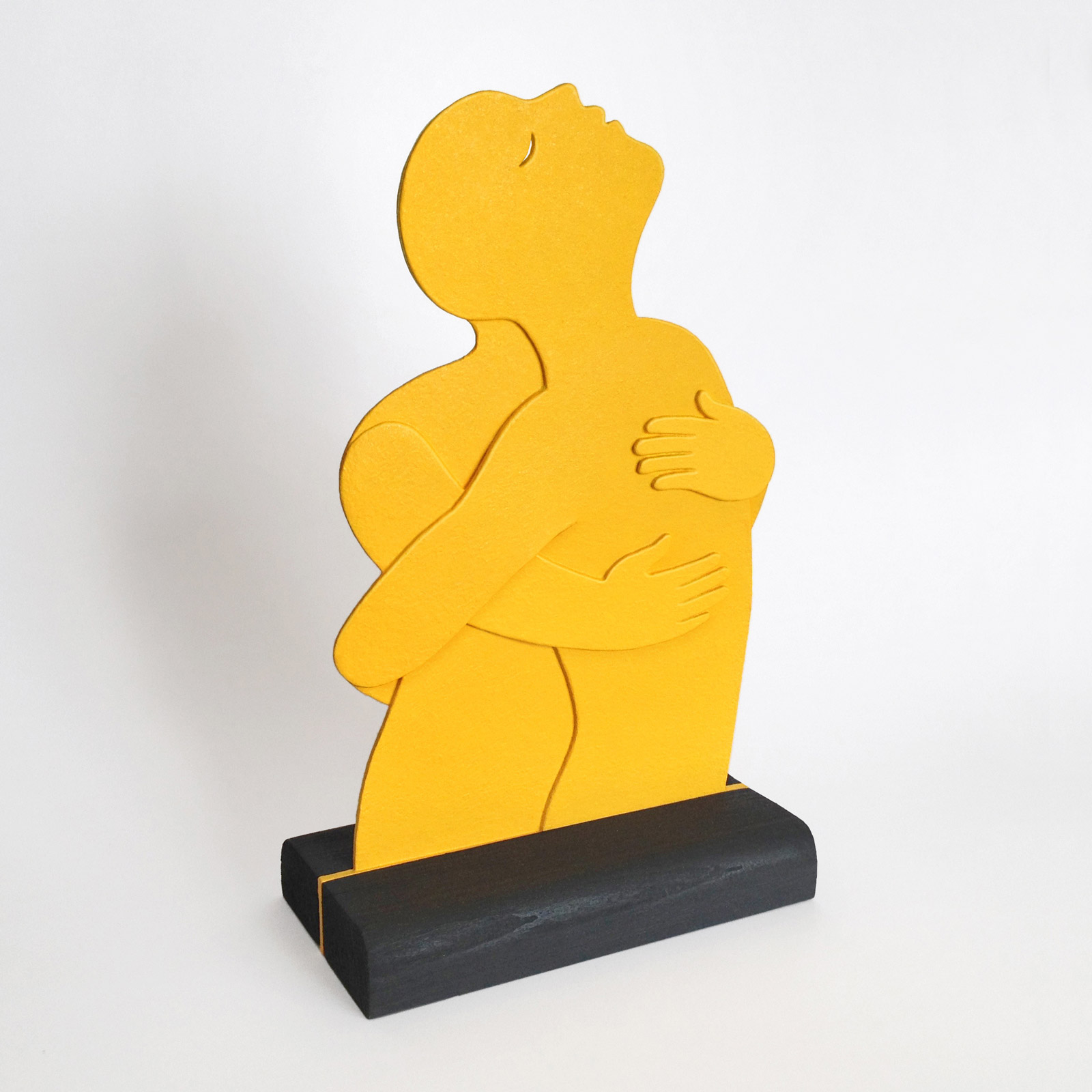 flat sculpture hug embrace